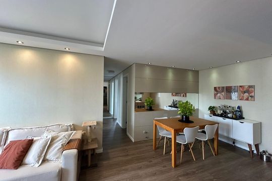 Sala de apartamento para alugar com 3 quartos, 70m² em Jardim Sabará, Porto Alegre