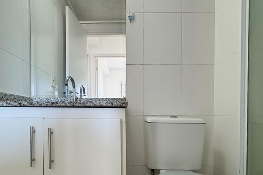 Banheiro Social de apartamento à venda com 2 quartos, 55m² em Independência, São Bernardo do Campo