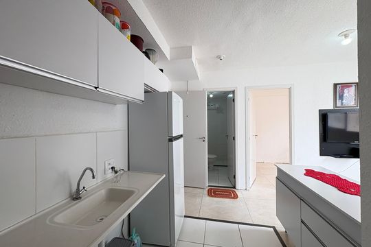 Cozinha de apartamento à venda com 2 quartos, 36m² em Vila Pereira Cerca, São Paulo