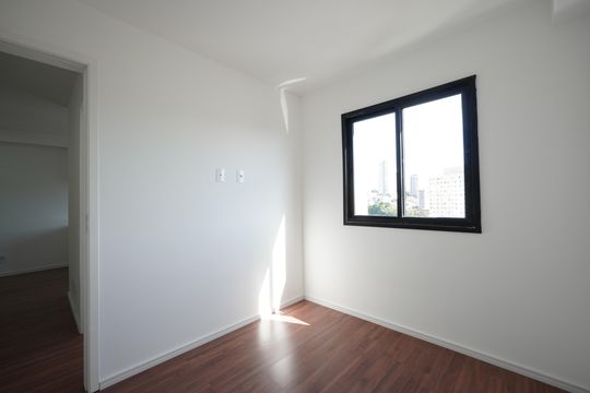 Apartamento à venda com 2 quartos, 35m² em Cambuci, São Paulo