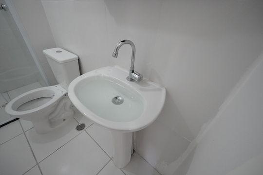 Banheiro de apartamento à venda com 2 quartos, 35m² em Cambuci, São Paulo