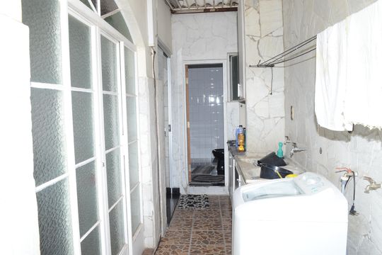 Área de Serviço de casa para alugar com 2 quartos, 158m² em São Gabriel, Belo Horizonte