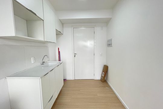 Stúdio/Sala/Cozinha de kitnet/studio para alugar com 1 quarto, 17m² em Ferreira, São Paulo