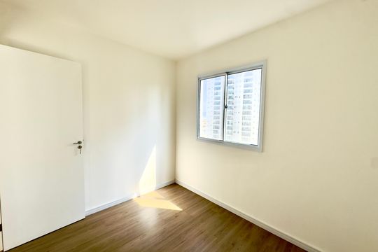 Quarto 1 de apartamento à venda com 2 quartos, 45m² em Picanço, Guarulhos