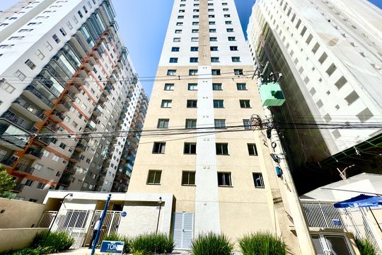Fachada do prédio  de apartamento à venda com 2 quartos, 45m² em Picanço, Guarulhos