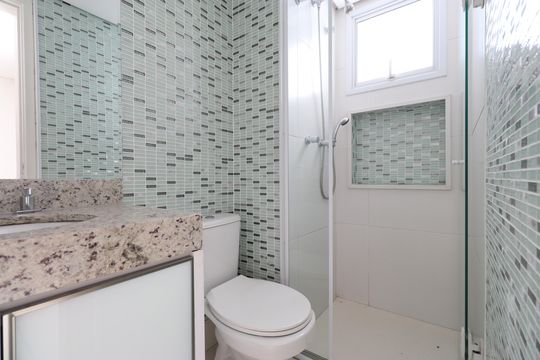 Banheiro da Suíte 2 de apartamento para alugar com 2 quartos, 104m² em Pompeia, São Paulo