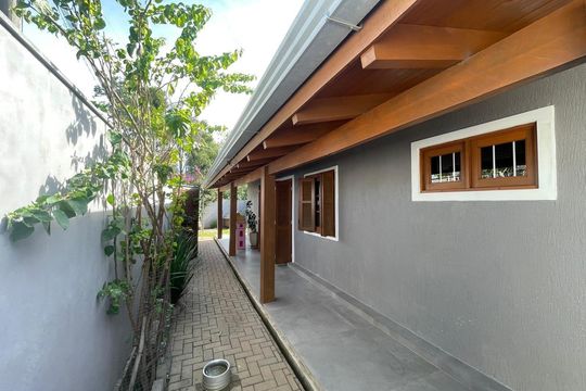 Casa à venda com 2 quartos, 296m² em Duque de Caxias, São Leopoldo