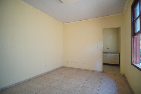 Sala 2 de casa à venda com 4 quartos, 160m² em São João, Porto Alegre