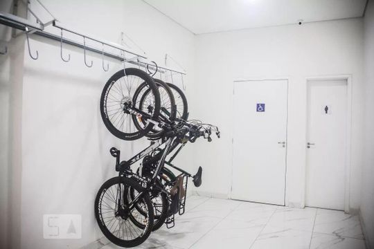 Área comum de kitnet/studio para alugar com 1 quarto, 27m² em Bela Vista, São Paulo