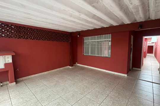 Garagem de casa para alugar com 2 quartos, 125m² em Jardim Cambui, Santo André