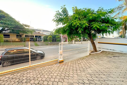 Área comum de apartamento para alugar com 1 quarto, 47m² em Canasvieiras, Florianópolis