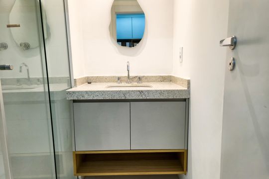 Banheiro de apartamento para alugar com 1 quarto, 30m² em Higienópolis, São Paulo