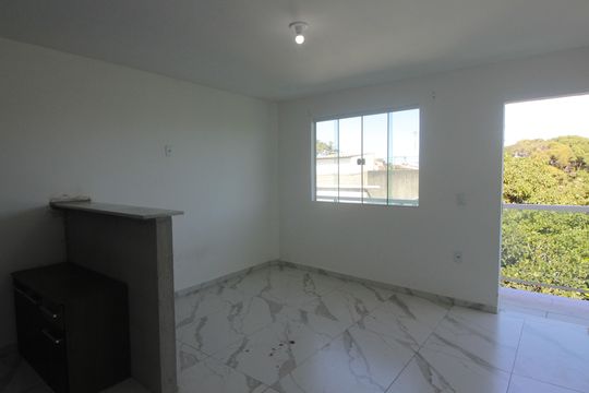 Apartamento para alugar com 1 quarto, 40m² em Jardim Esperança, Cabo Frio