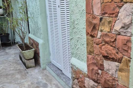 Área externa de casa para alugar com 2 quartos, 70m² em Jardim Oriental, São Paulo