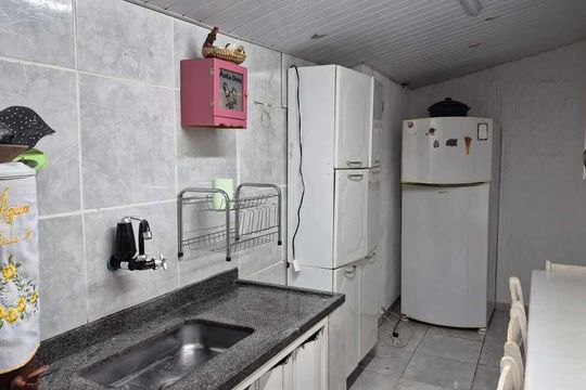 Cozinha de casa para alugar com 2 quartos, 70m² em Jardim Oriental, São Paulo