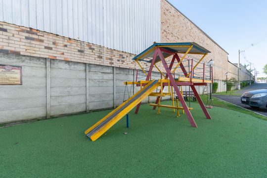 Apartamento à venda com 2 quartos, 54m² em Olaria, Canoas
