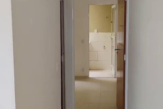 Corredor de apartamento para alugar com 1 quarto, 70m² em Ipiranga, Nova Iguaçu