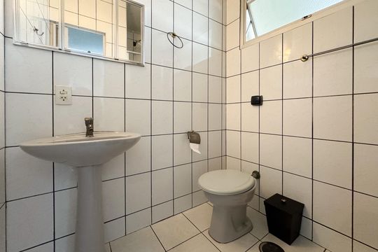 Banheiro Social de apartamento para alugar com 2 quartos, 65m² em Chácara Sergipe, São Bernardo do Campo