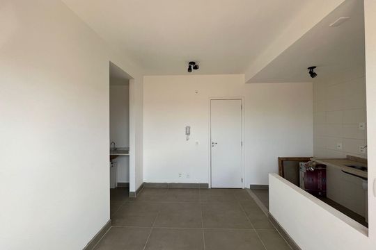 Sala de apartamento para alugar com 1 quarto, 33m² em Parque Industrial, Campinas