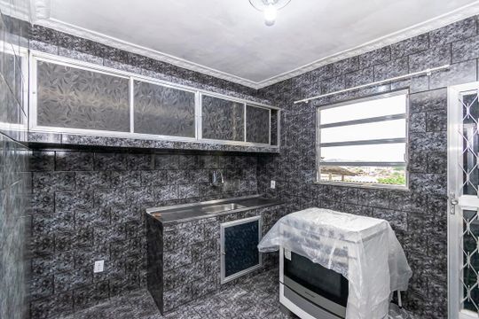 Cozinha de casa para alugar com 2 quartos, 60m² em Irajá, Rio de Janeiro