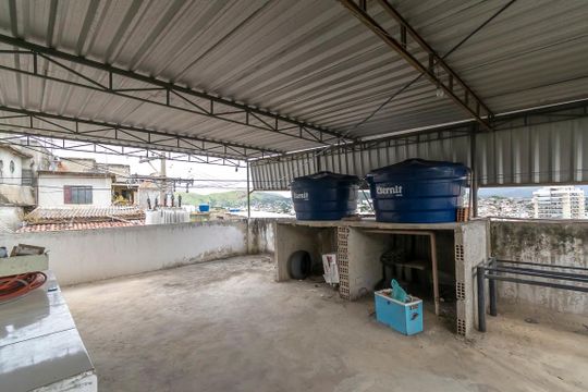 Terraço de casa para alugar com 2 quartos, 60m² em Irajá, Rio de Janeiro
