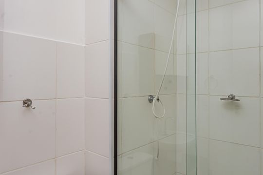 Banheiro de apartamento para alugar com 2 quartos, 28m² em Sacoma, São Paulo