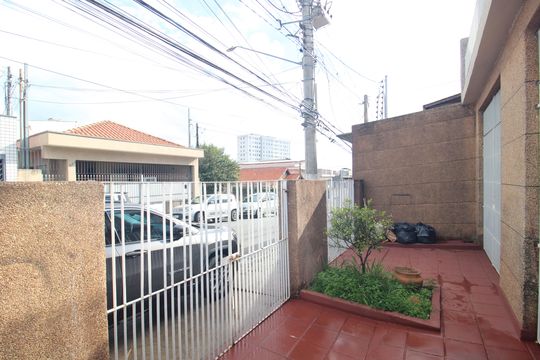 Garagem de casa para alugar com 2 quartos, 160m² em Vila Santa Maria, São Paulo