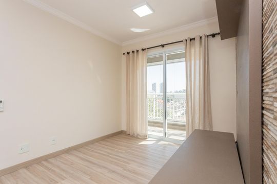 Sala de apartamento à venda com 2 quartos, 61m² em Vila Isa, São Paulo
