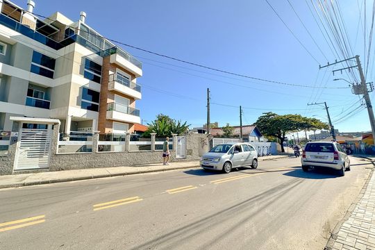 Vista da Rua de apartamento para alugar com 1 quarto, 38m² em Ingleses do Rio Vermelho, Florianópolis