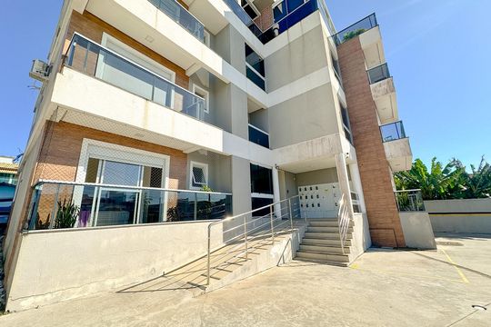 Fachada de apartamento para alugar com 1 quarto, 38m² em Ingleses do Rio Vermelho, Florianópolis