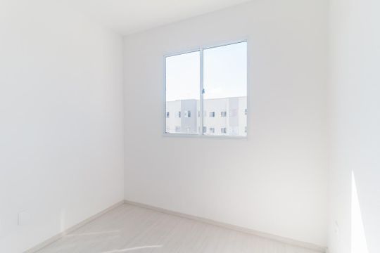 Quarto 2 de apartamento para alugar com 2 quartos, 46m² em Vila Perracini, Poá