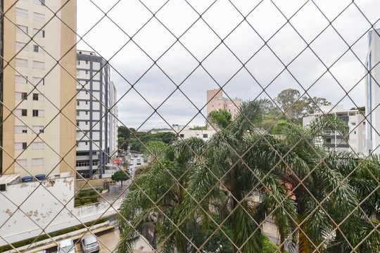 Vista de apartamento à venda com 4 quartos, 150m² em Sagrada Família, Belo Horizonte