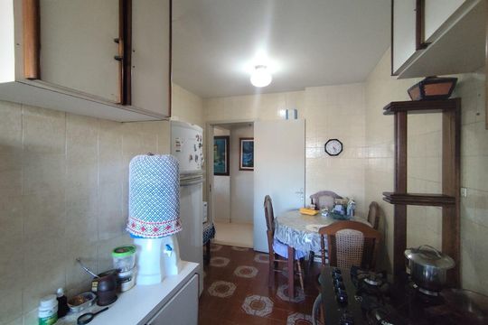 Cozinha de apartamento para alugar com 2 quartos, 126m² em Bom Fim, Porto Alegre
