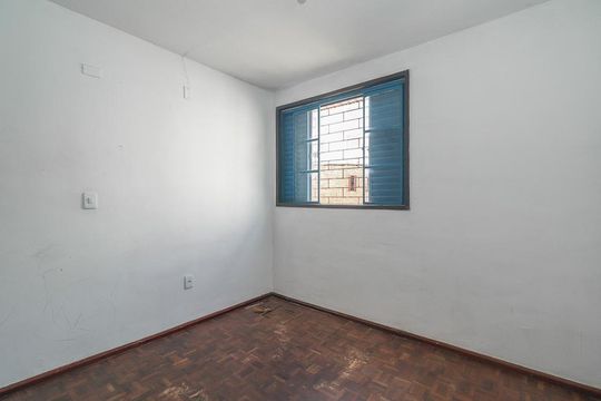 Apartamento para alugar com 2 quartos, 41m² em Rubem Berta, Porto Alegre