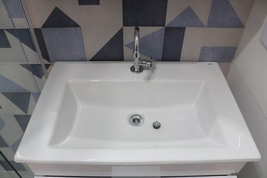 Banheiro de apartamento para alugar com 2 quartos, 46m² em Barra Funda, São Paulo