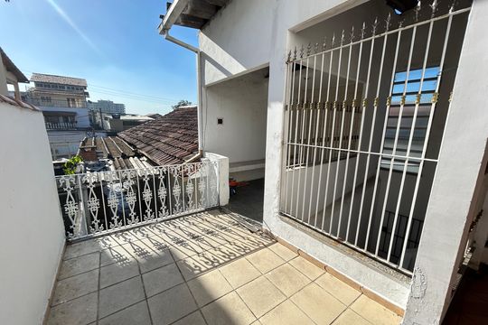 Área comum de casa à venda com 4 quartos, 194m² em Vila Valqueire, Rio de Janeiro