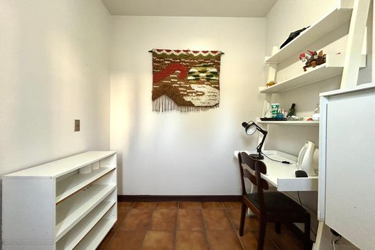 Quarto da área de serviço de casa para alugar com 5 quartos, 391m² em Santa Monica, Florianópolis
