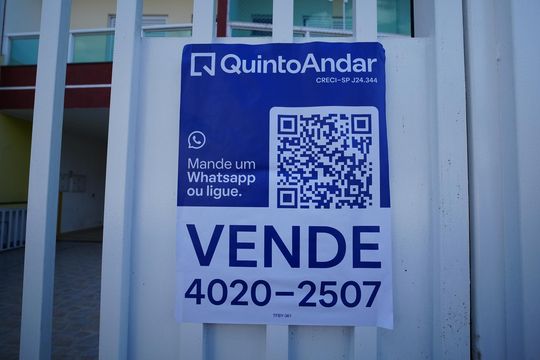 Placa de apartamento à venda com 2 quartos, 50m² em Jardim Bom Pastor, Santo André