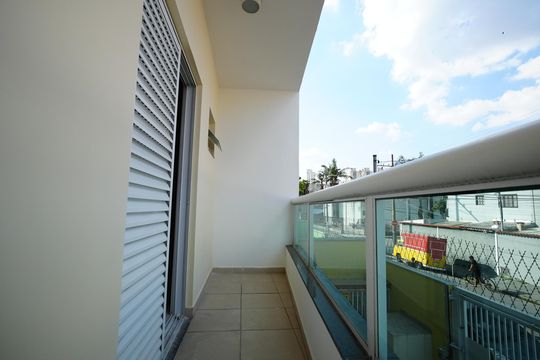 Sacada de apartamento à venda com 2 quartos, 50m² em Jardim Bom Pastor, Santo André