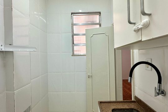 Apartamento à venda com 1 quarto, 41m² em Copacabana, Rio de Janeiro