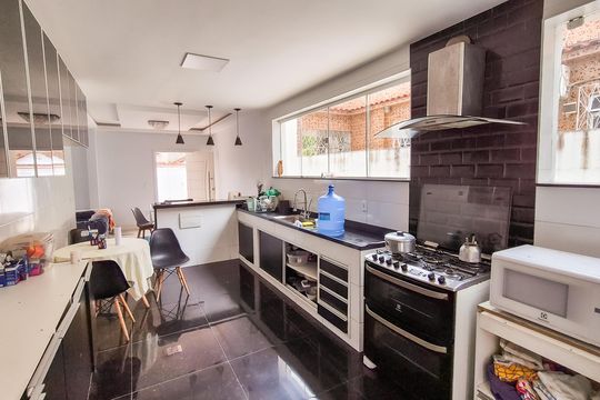 Cozinha  de casa para alugar com 5 quartos, 600m² em Vila da Penha, Rio de Janeiro