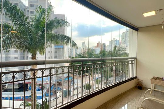 Varanda de apartamento para alugar com 4 quartos, 165m² em Paraíso, São Paulo