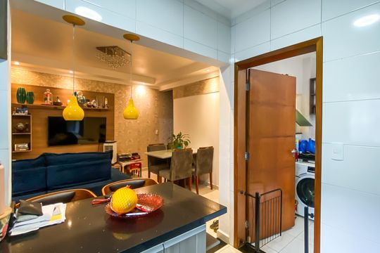 Cozinha de casa à venda com 2 quartos, 68m² em Vila Lais, São Paulo