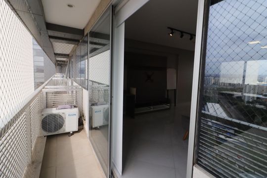 Sala/Quarto de apartamento para alugar com 1 quarto, 46m² em Centro, Osasco