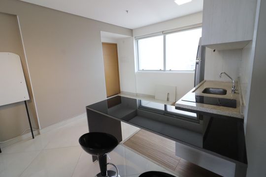 Cozinha de apartamento para alugar com 1 quarto, 46m² em Centro, Osasco