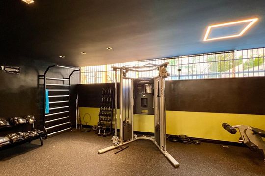 Apartamento à venda com 3 quartos, 97m² em Funcionários, Belo Horizonte