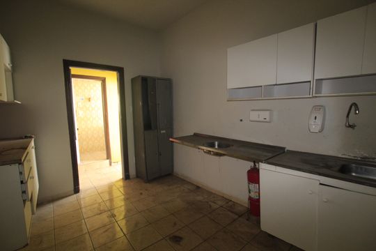 Cozinha de casa à venda com 5 quartos, 220m² em Vila Monumento, São Paulo