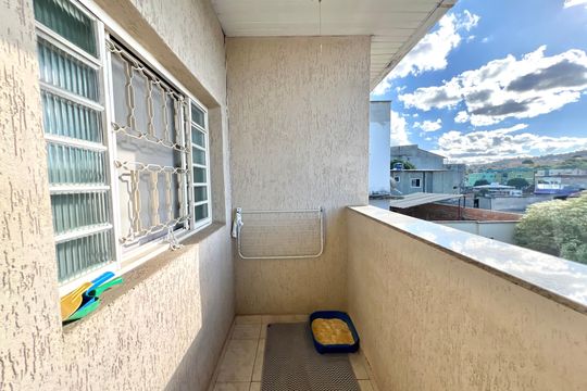 Varanda de casa à venda com 3 quartos, 320m² em São Benedito, Belo Horizonte