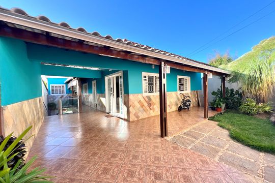 Casa à venda com 3 quartos, 320m² em São Benedito, Belo Horizonte