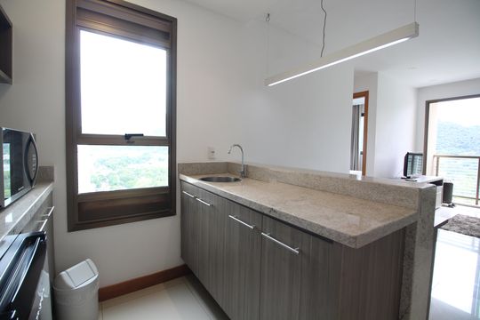 Cozinha de kitnet/studio à venda com 1 quarto, 43m² em Jacarepaguá, Rio de Janeiro